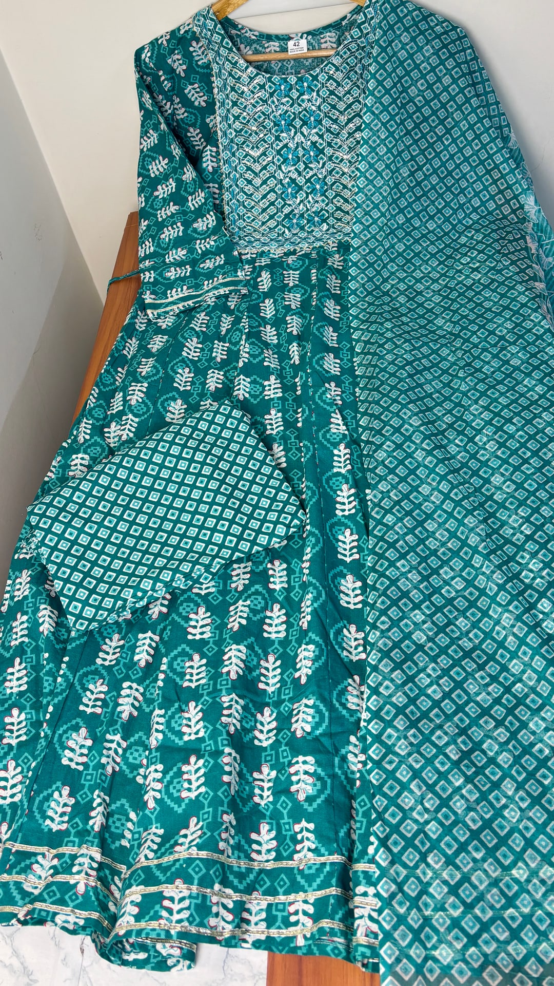 Teal Green Cotton Anarkali Three Piece Set, photograph 2 of 3