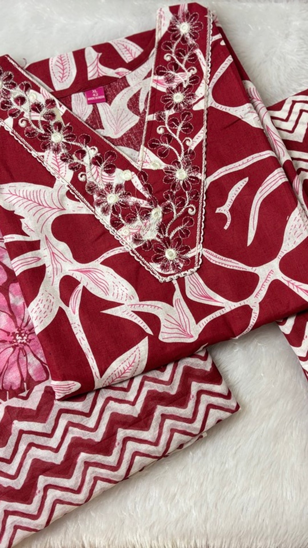 Maroon Jaipur Cotton Three Piece Set, photograph 2 of 2