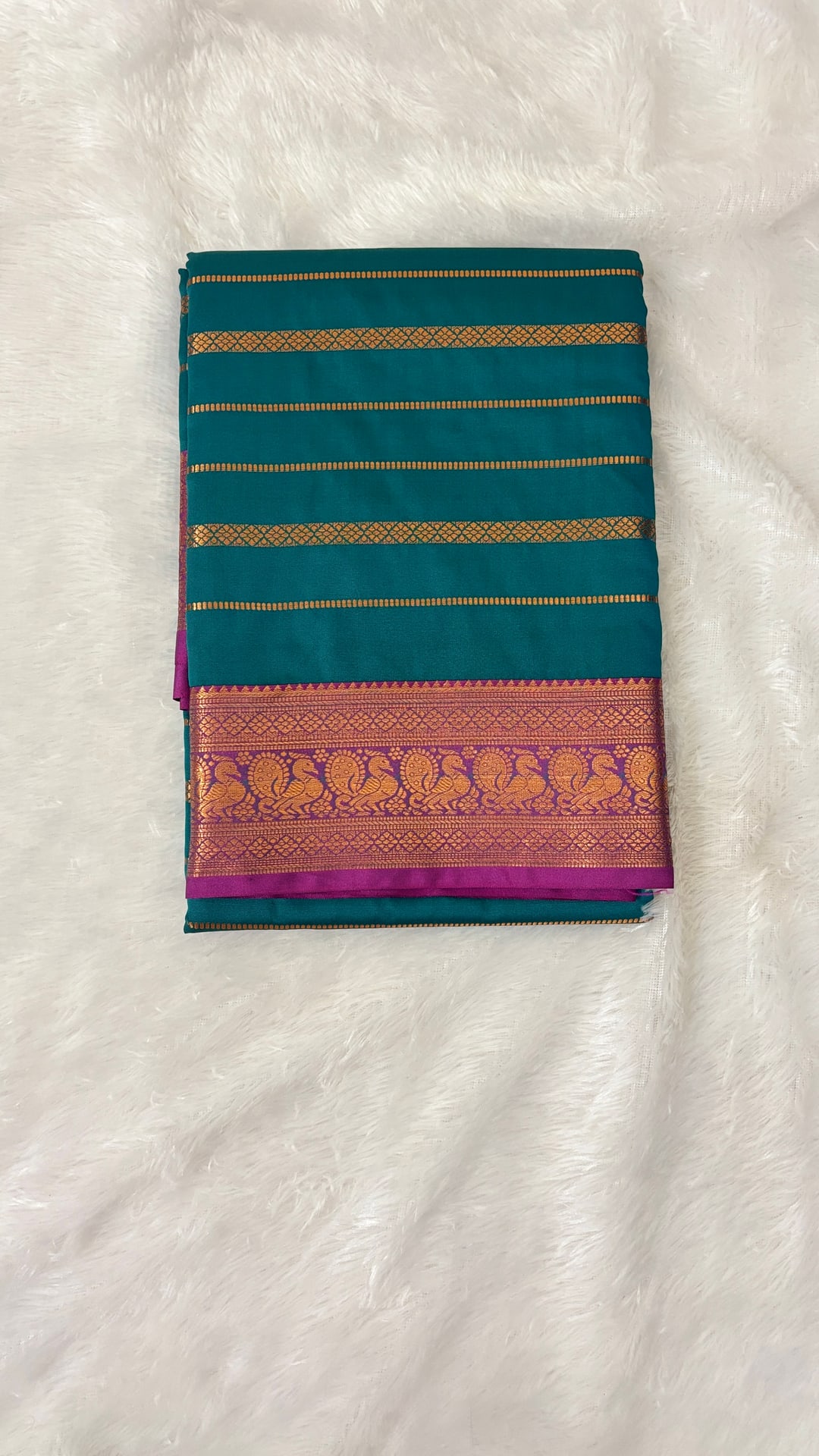 Peacock Blue Veldhari Semi Silk Saree, photograph 2 of 2