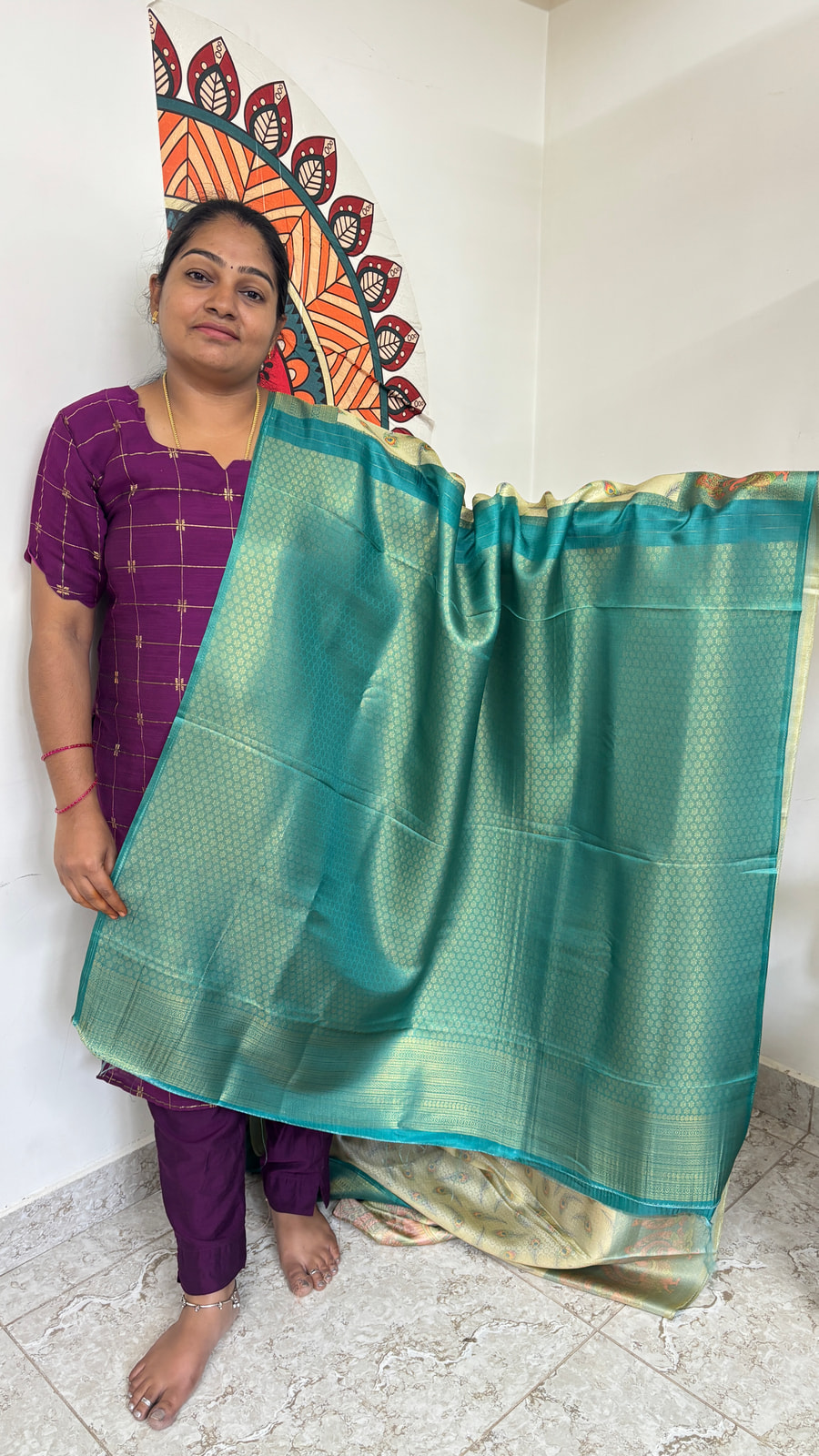 Premium Kubera Softy -GREEN SHADE, photograph 3 of 3