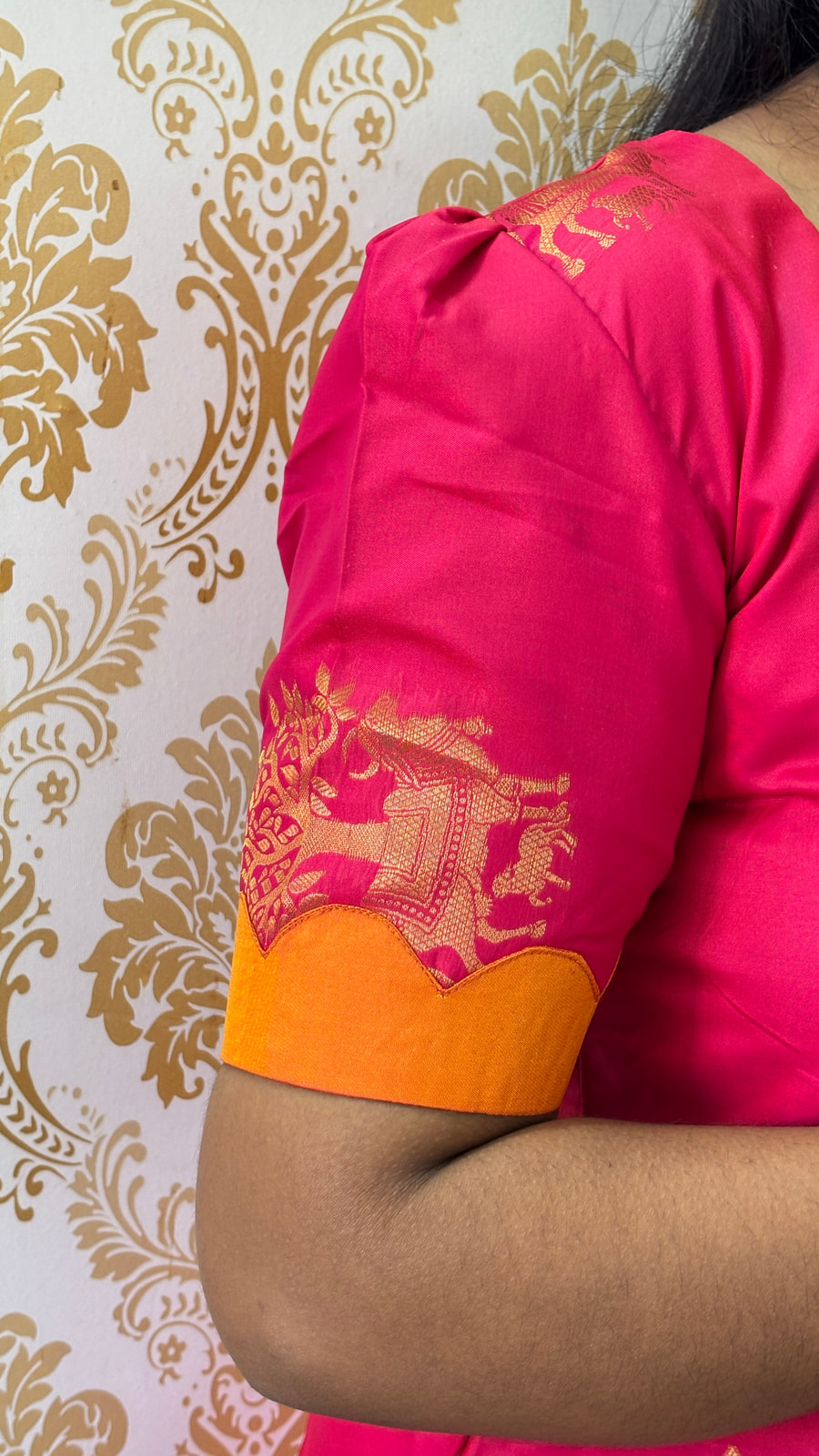 ✨ Mugrutham Pink &  Orange Soft Silk Salwar Suit, photograph 4 of 6