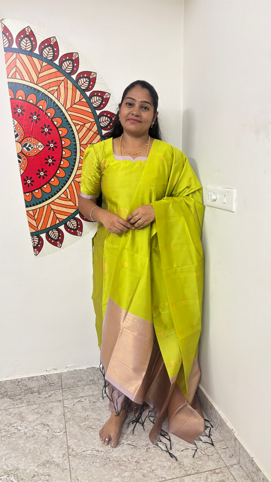 Lime Green with Rose Gold Soft silk, photograph 7 of 8