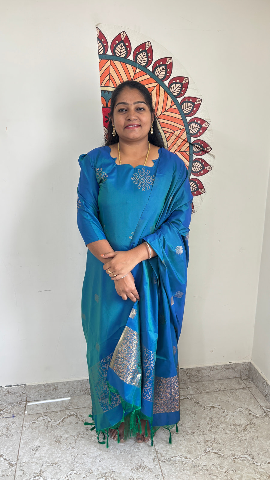 Mayil Eragu Traditional kola salwar, photograph 5 of 6