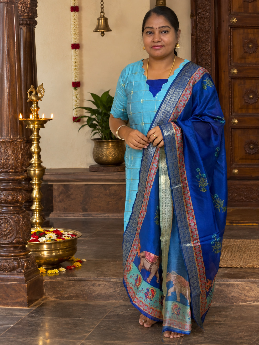 Aqua blue with pallaku digital printed duppata, photograph 5 of 7